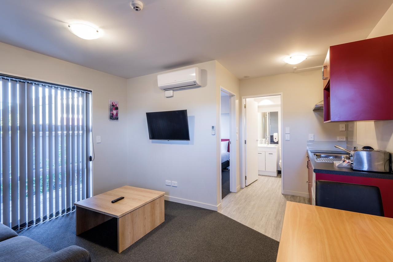 C-Motel Christchurch Exterior photo