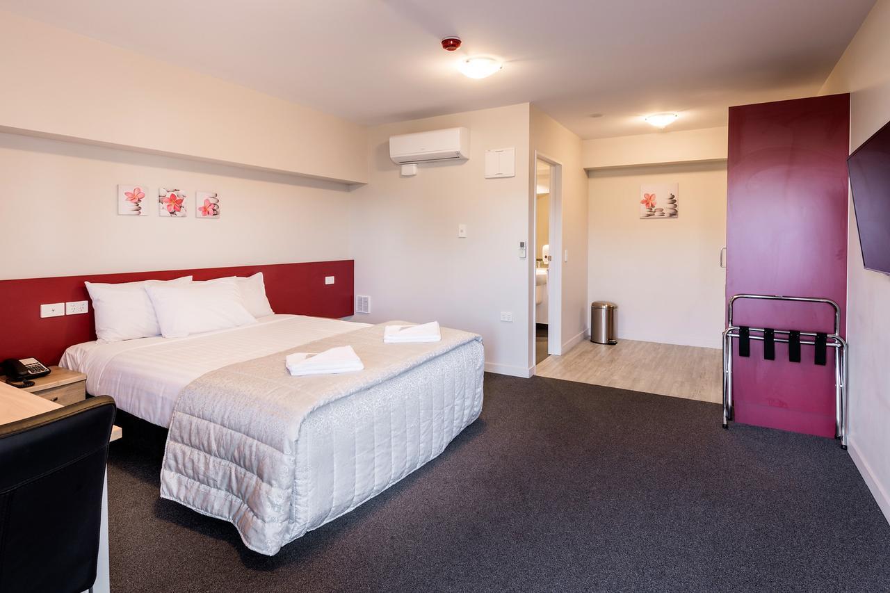 C-Motel Christchurch Exterior photo