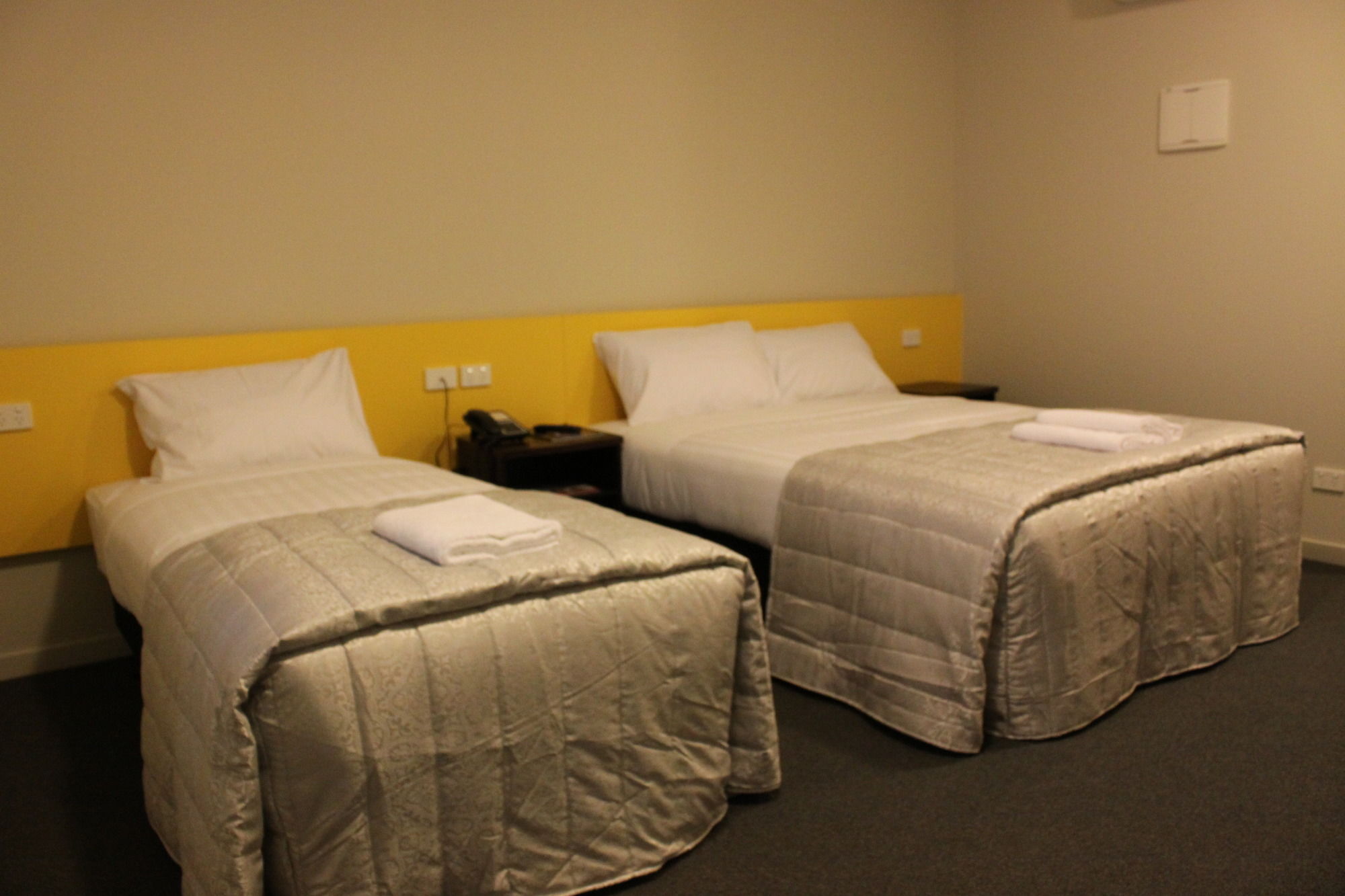 C-Motel Christchurch Exterior photo