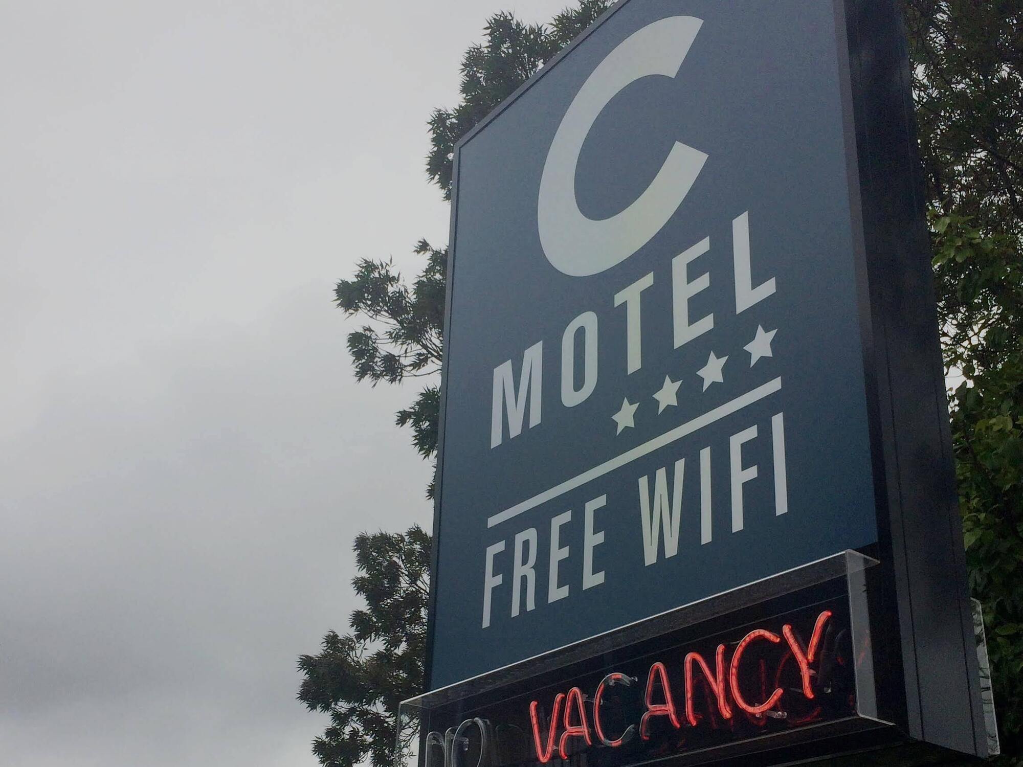 C-Motel Christchurch Exterior photo